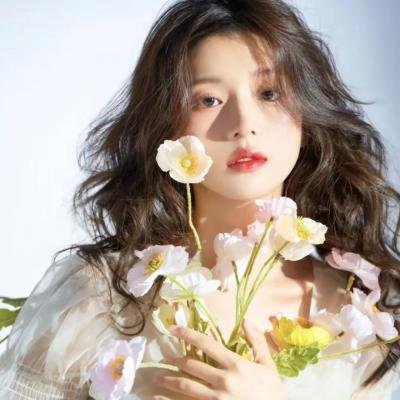 赛马娘芦毛灰姑娘